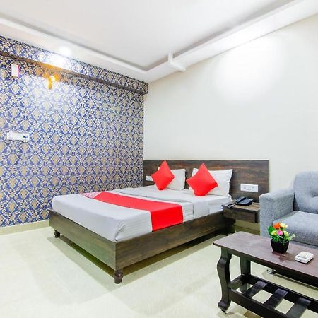 Hotel Central Suites 벵갈루루 외부 사진