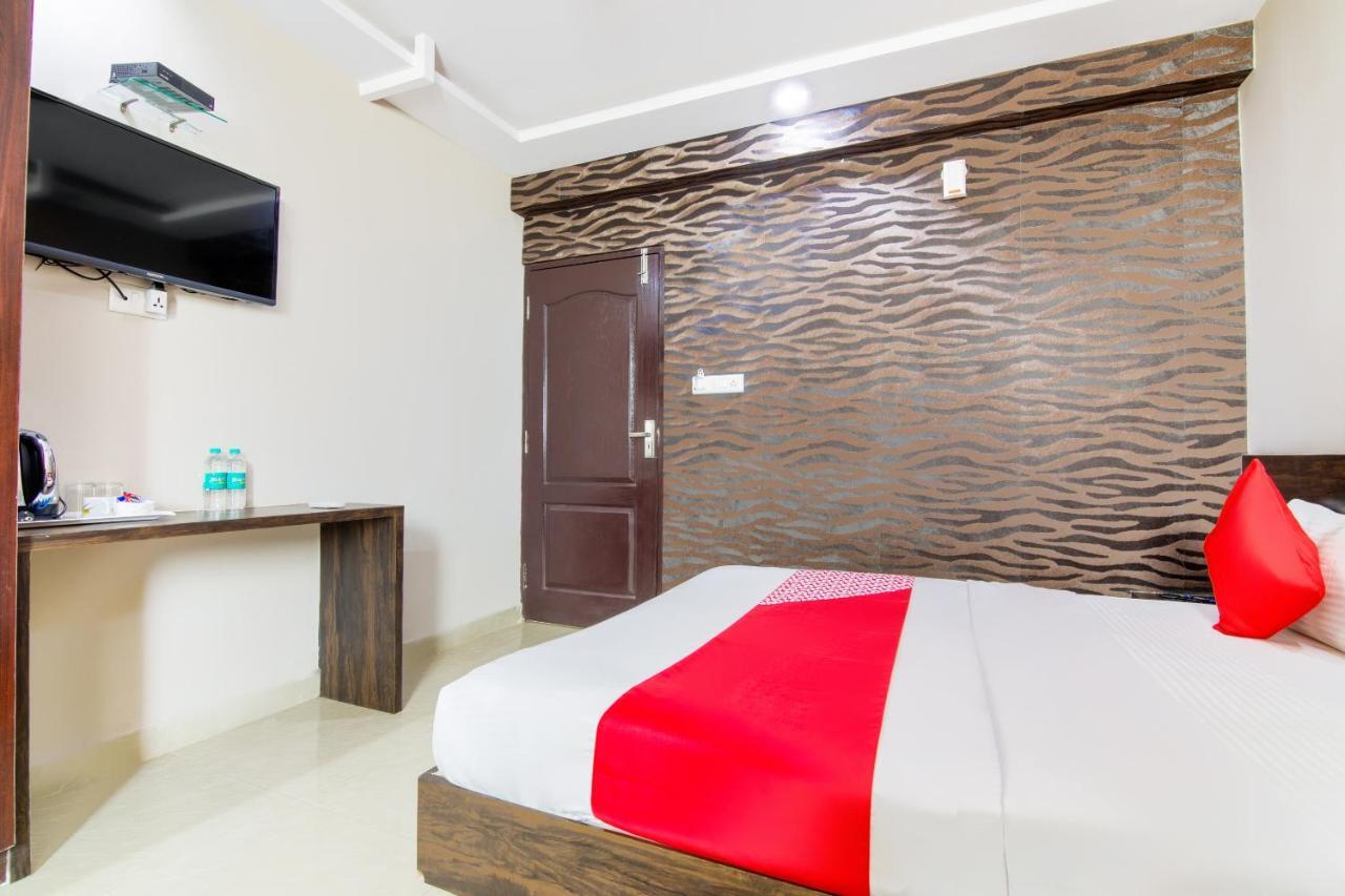 Hotel Central Suites 벵갈루루 외부 사진