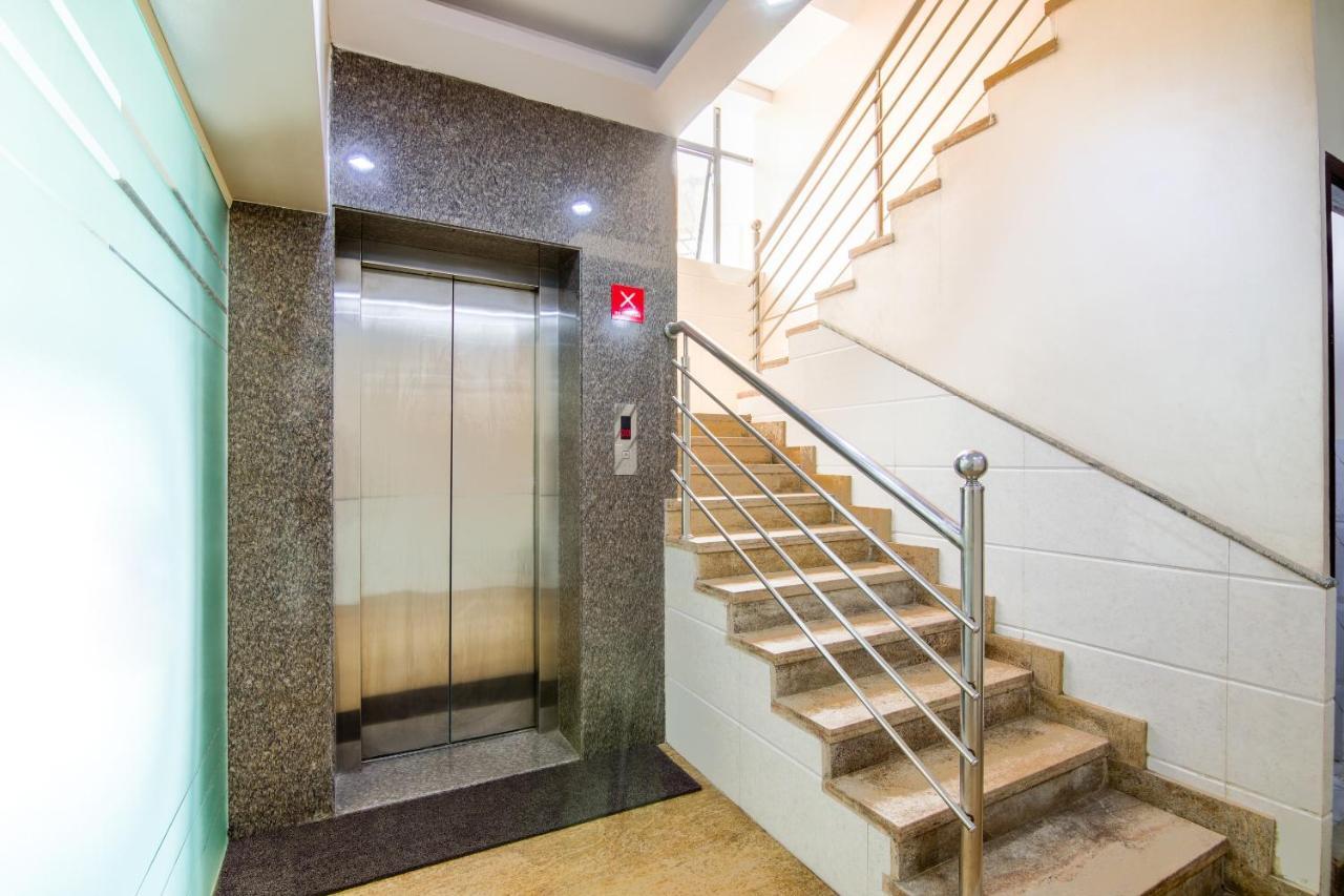 Hotel Central Suites 벵갈루루 외부 사진